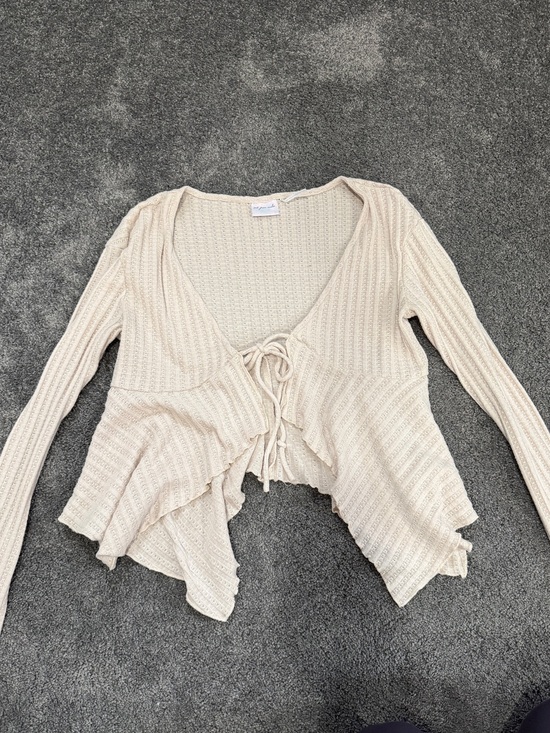 Urban Outfitters Sweaters - Urban Outfitters Cream Ruffled Tie-Front Knit Top